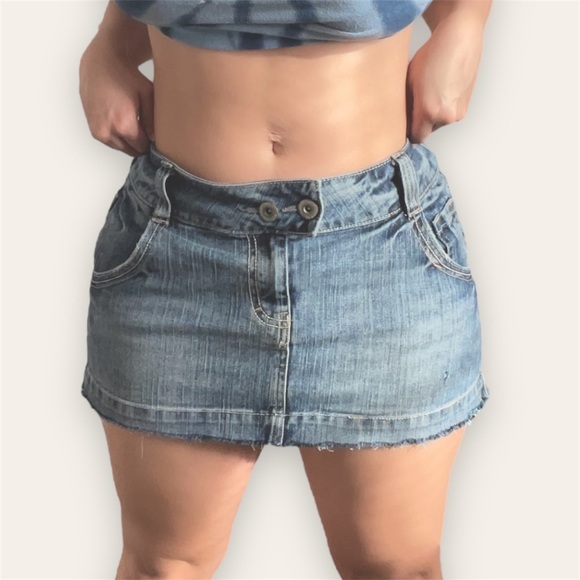 SOLD - Picture 4 of 4